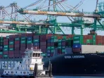 Kapal Kargo Pertama Tiongkok yang Terkena Tarif Trump 145%